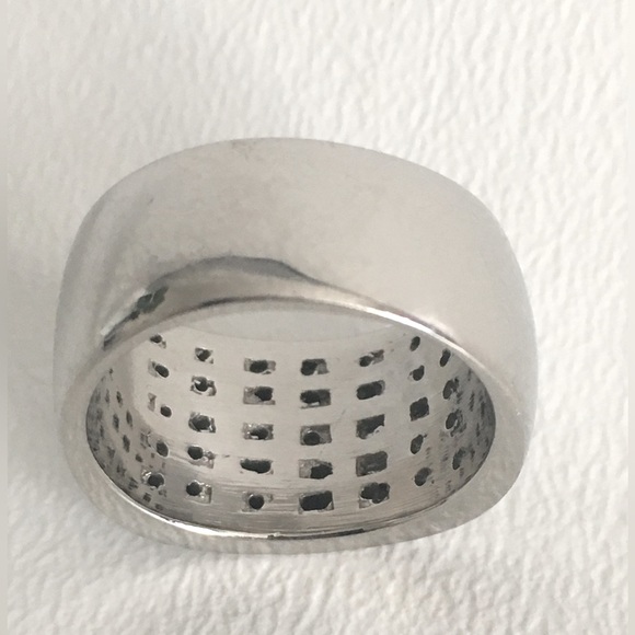 LADIES PLATINUM DIAMOND RING - Picture 5 of 12